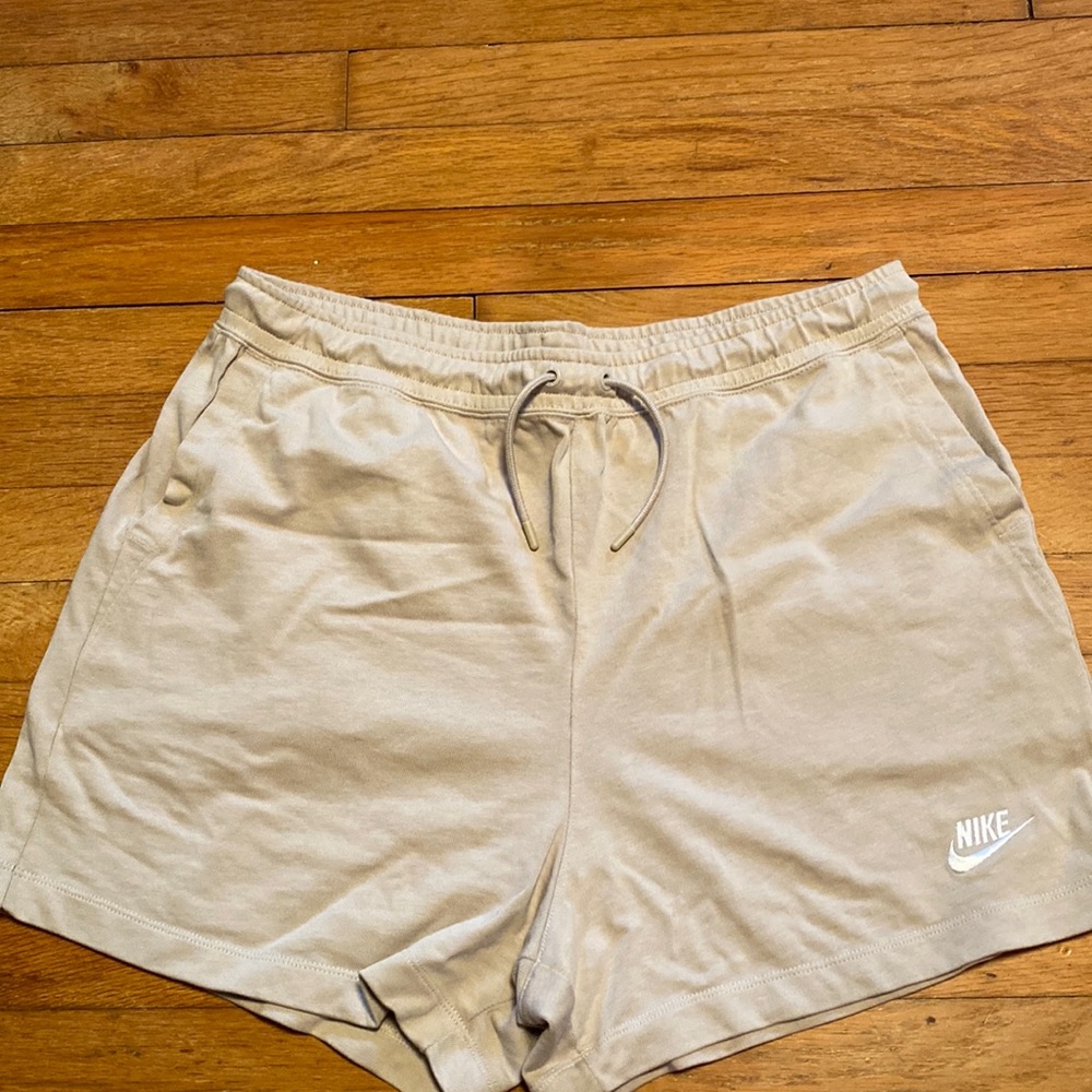 Women’s Nike cotton shorts